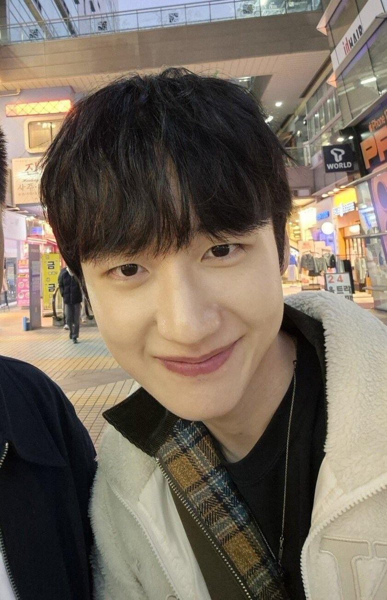 lol_daylight's tweet photo. ^-^ https://t.co/gukaV0m2nA