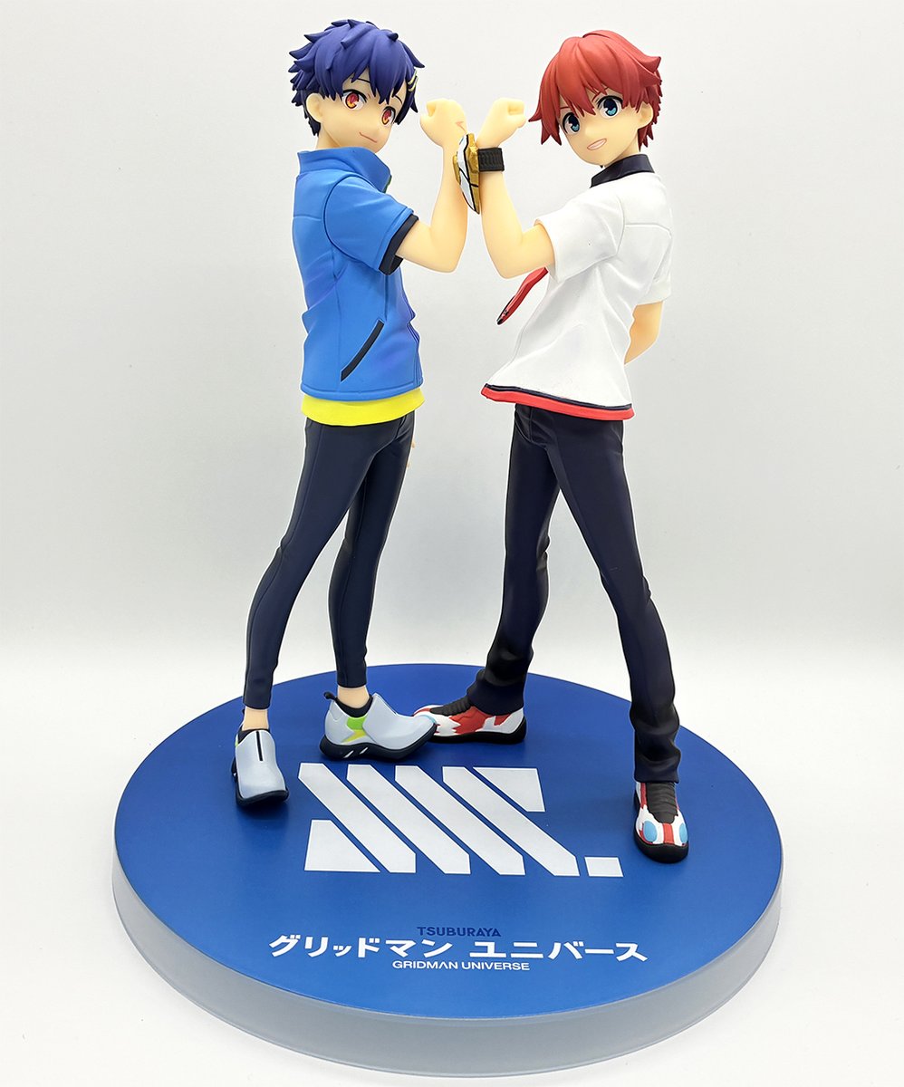 mizusawa_yume's tweet image. 今日は麻中蓬さんのお誕生日🎂

少し前に届いてた「POP UP PARADE L size 響裕太&amp;amp;麻中蓬」を撮るぞ
セットだと専用台座がついてくるからベストパートナー感が増し増しです
かっこいい……！！
#麻中蓬生誕祭2025