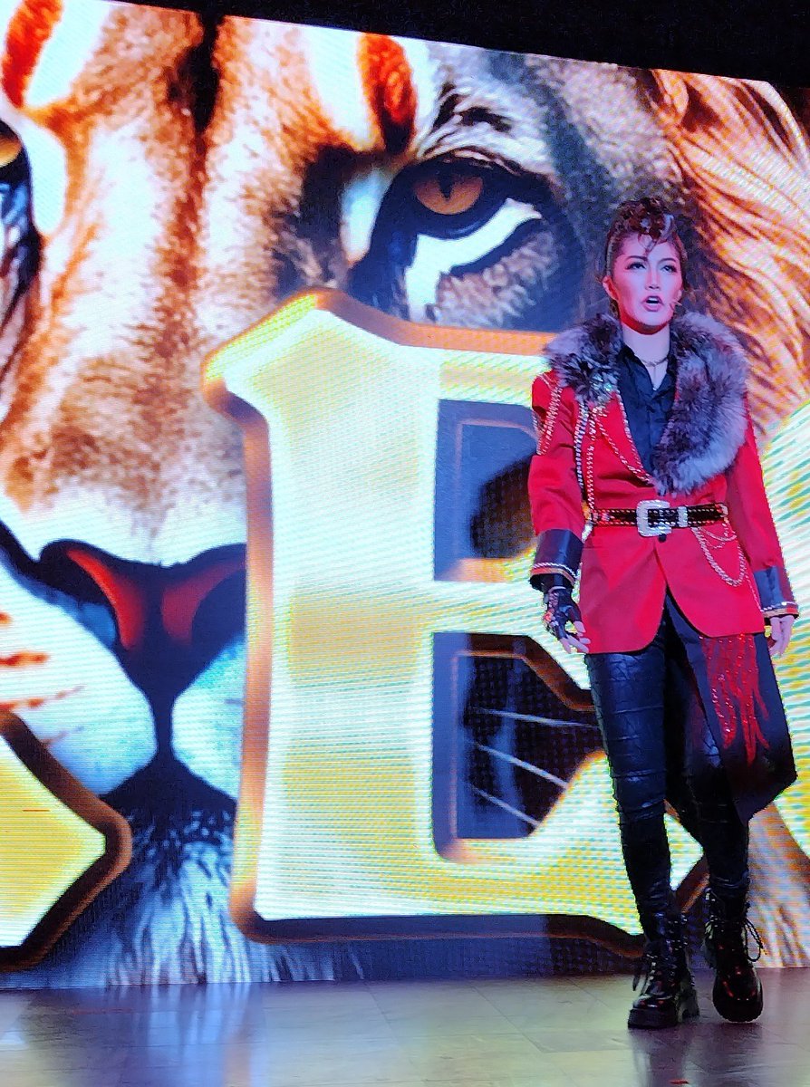 OSK日本歌劇団 #PreciousStones #天輝レオ 様 16:30🌸 本日もカッコ