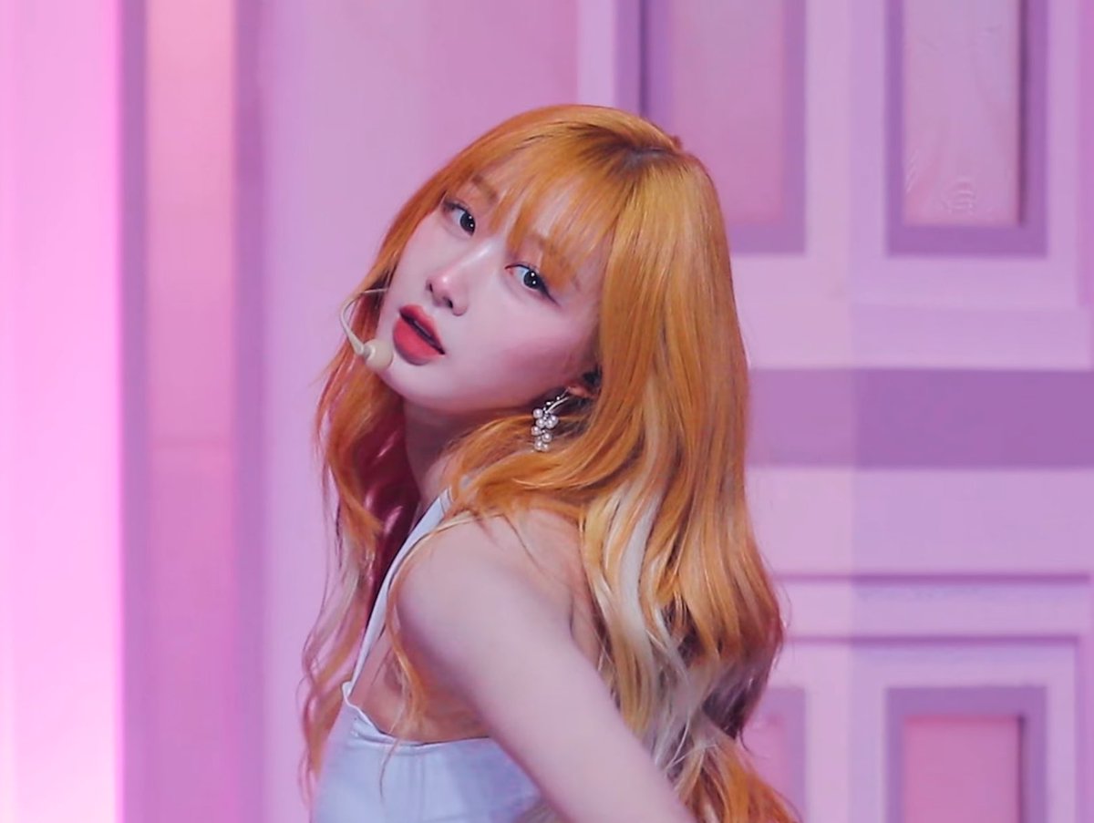 vivi ⋆˚࿔ tweet media