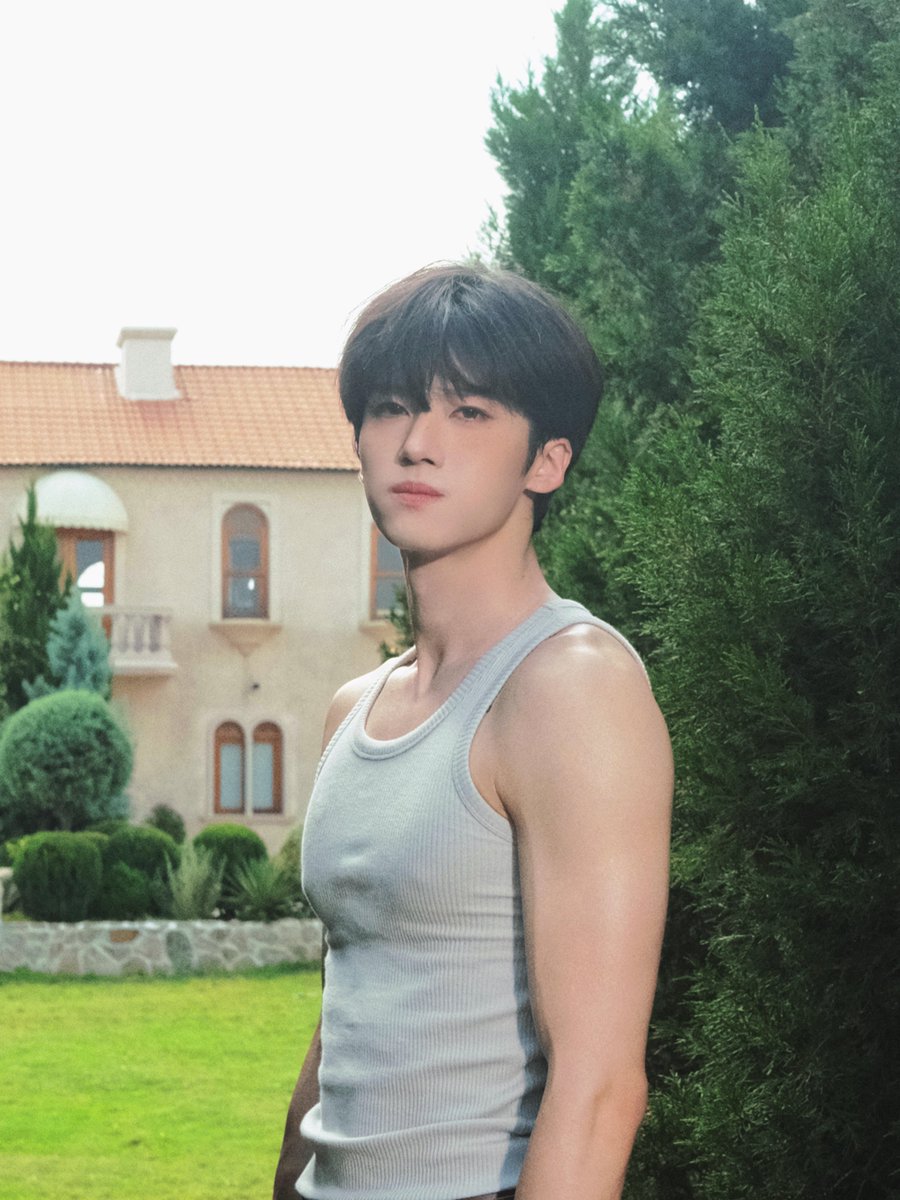 for yanan 闫桉 tweet media