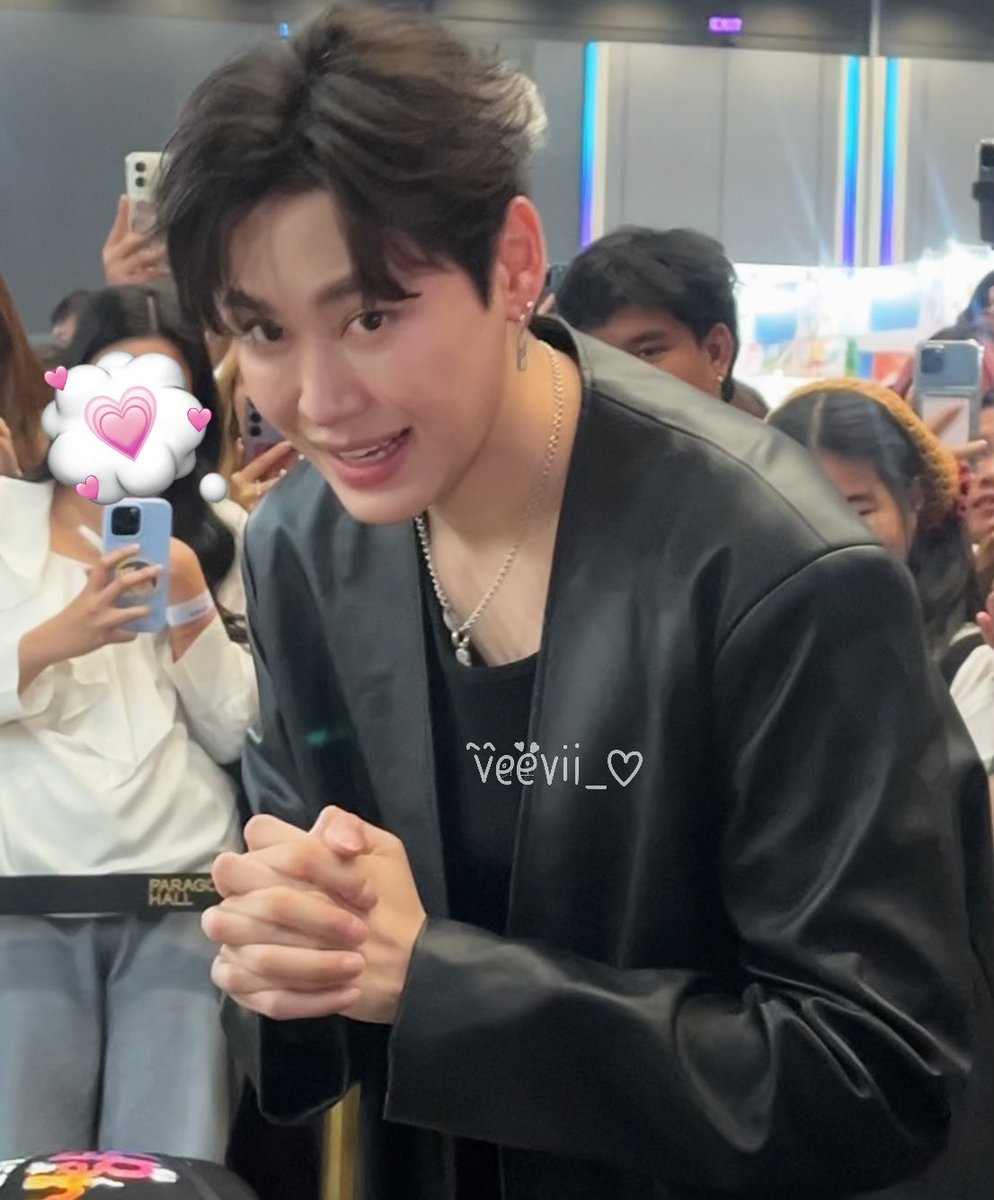 veevee_z's tweet image. เล็งเป้าหมาย 👀💭                                พุ่ง! ฮีพุ่งงง 🫨😼

/เปาดี้ร่างมนุดชัดๆ 🫠
#JNTOthailandxBoun
#bb0un