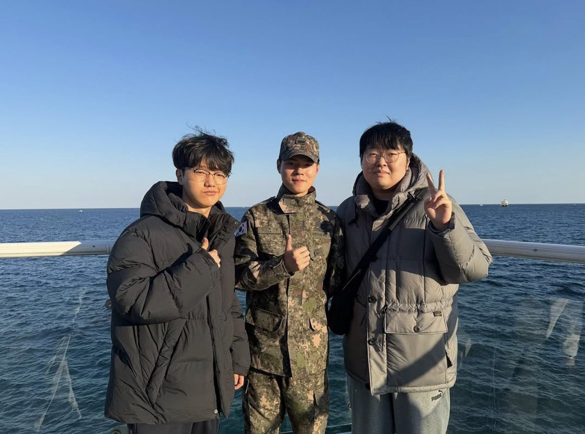 승민이 무성코치랑 혁규 면회 갔나봐🥺🥺