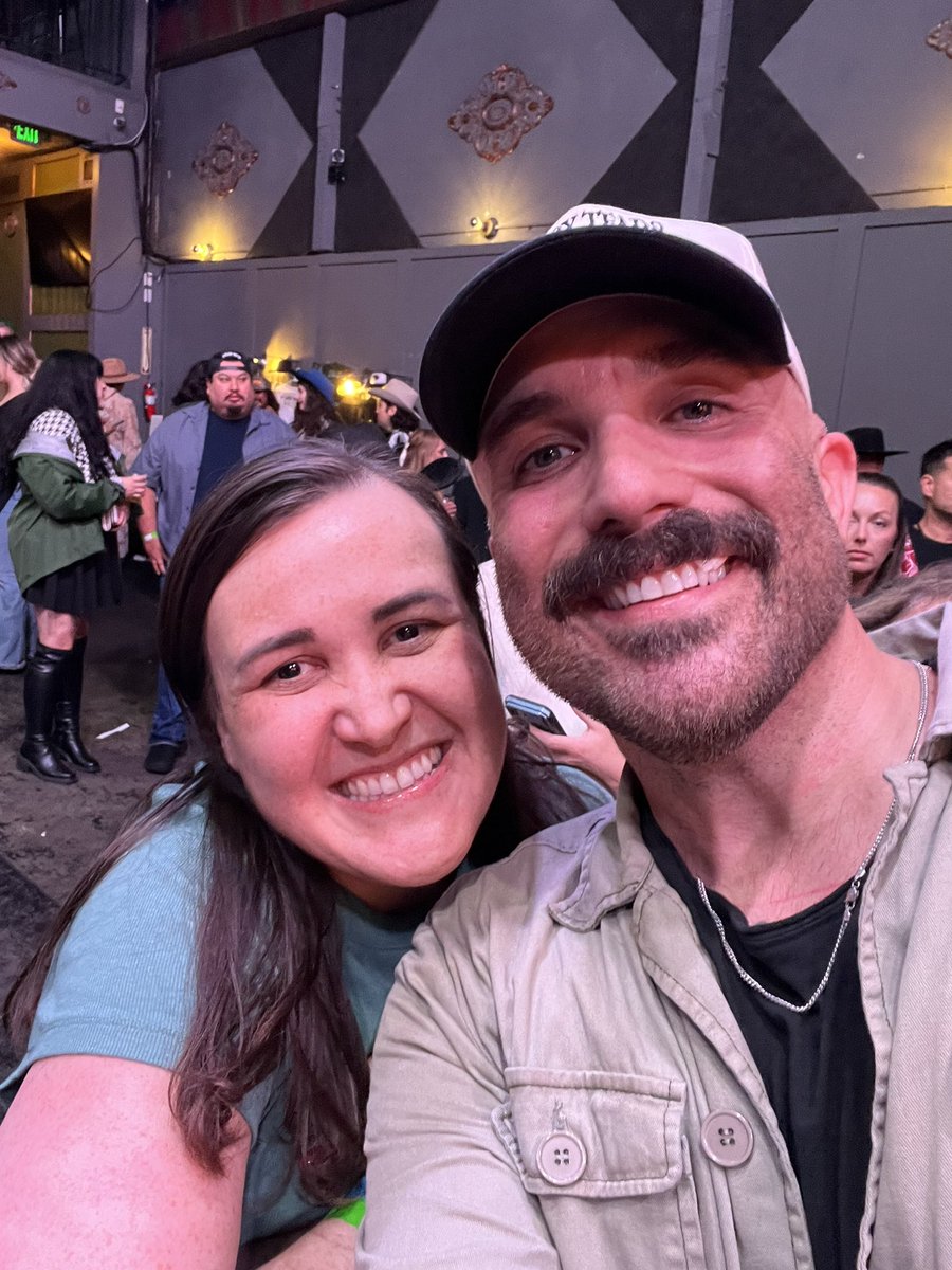 Danielle Hicks tweet media