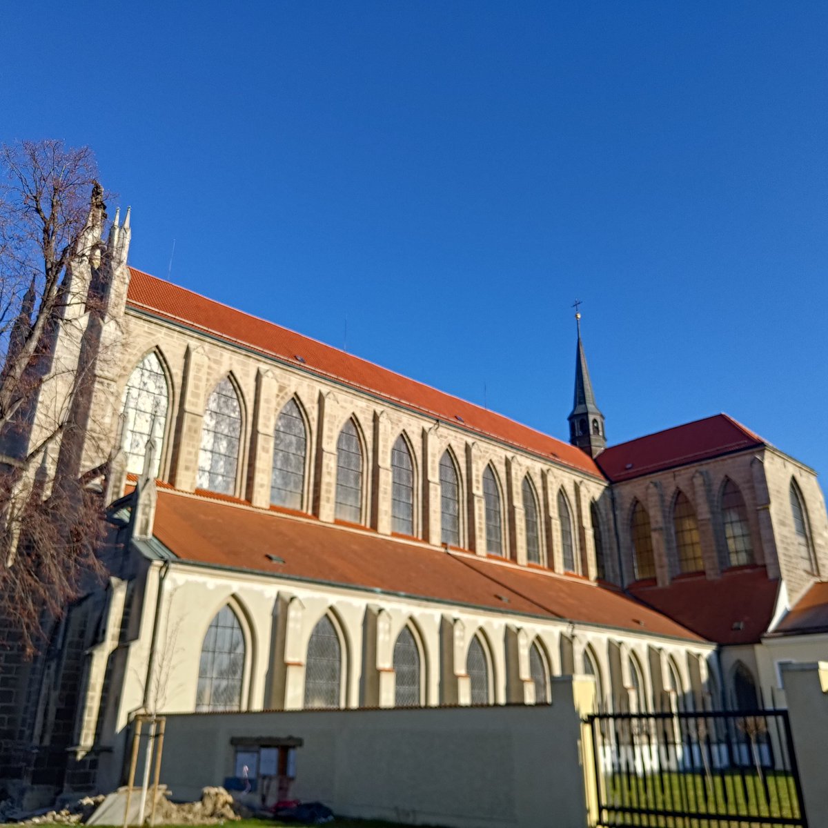 KratkyPetr's tweet image. Když odejdou mniši, nastává klášterní dysfunkce. Santiniho barokní gotika zůstává..