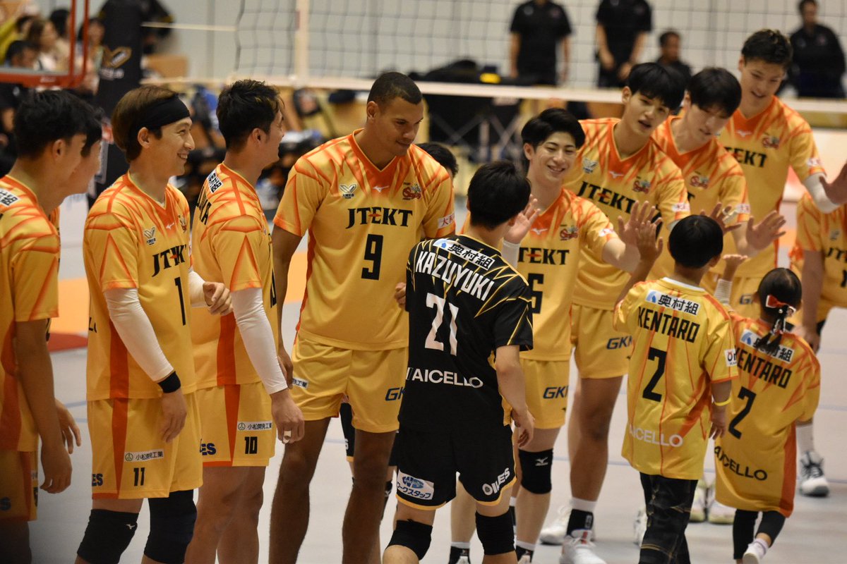 2025.11.2 岡崎

わちゃわちゃ🥳

#ジェイテクトSTINGS愛知