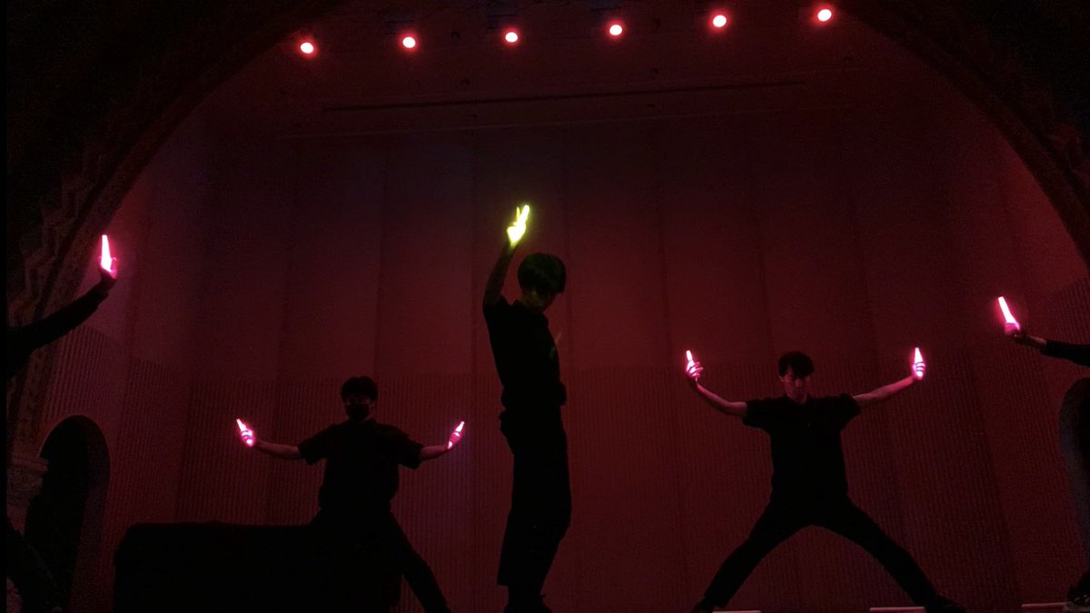 hitwotagei06's tweet image. 【Day1公演終了‼️】
一橋祭初日の公演が終了！
見に来てくださった方々、本当にありがとうございます🙇‍♂️

明日は中夜祭公演！
屋外で冷え込みが予想されるので、是非防寒対策をしてお越しください！

◎Day2公演詳細
日時: 11/23(日)19:40〜20:00
場所: 兼松前ステージ
#さあ染め上げろ一橋祭 #一橋祭