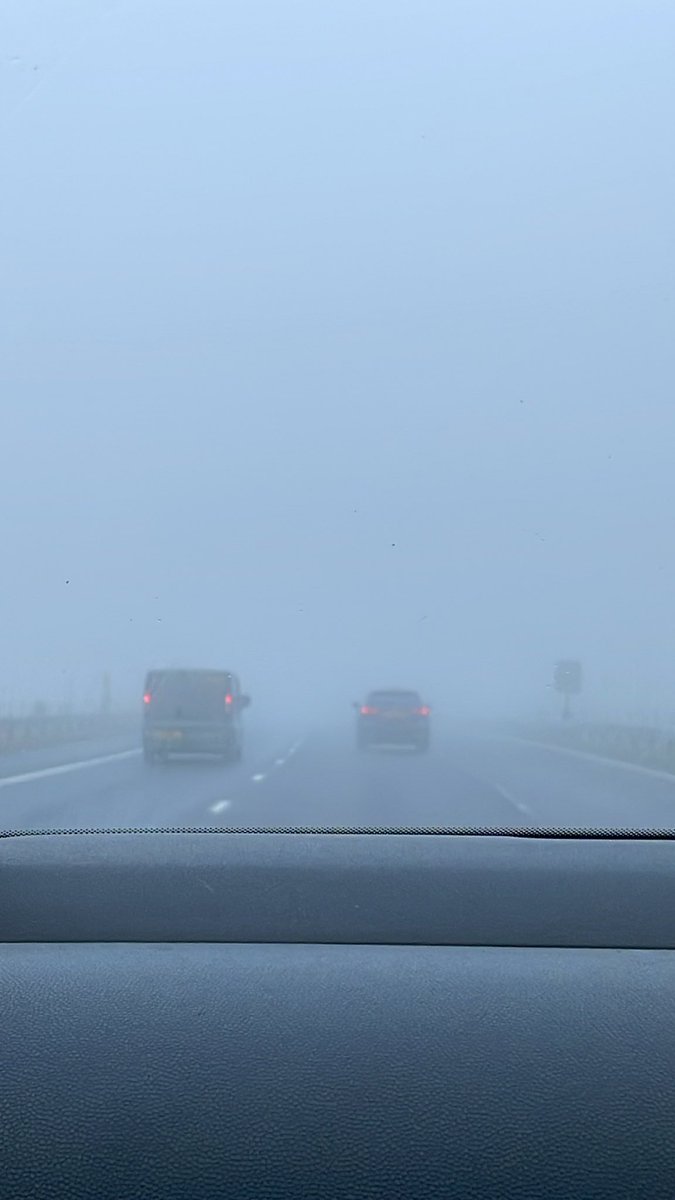 Becky 💙 tweet media