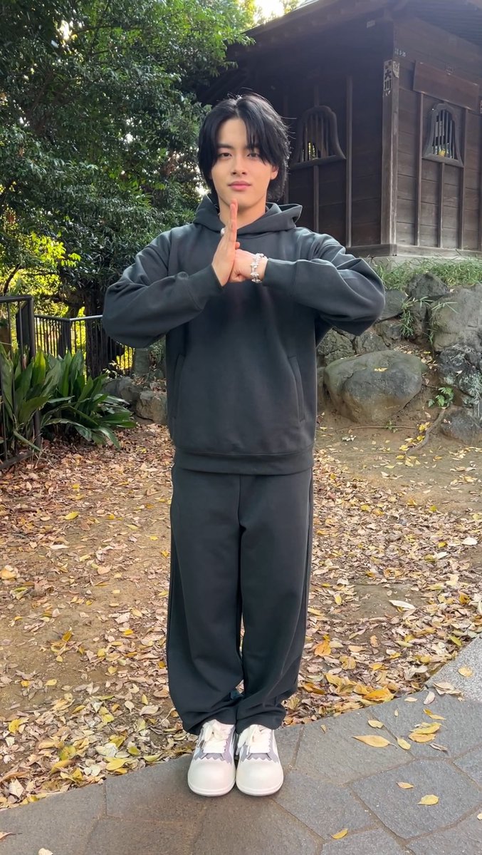 issei_171_staff's tweet image. ⋱ TikTok更新のお知らせ ⋰

🔗 vt.tiktok.com/ZSfhBqWdo/

#TOBE_ISSEI