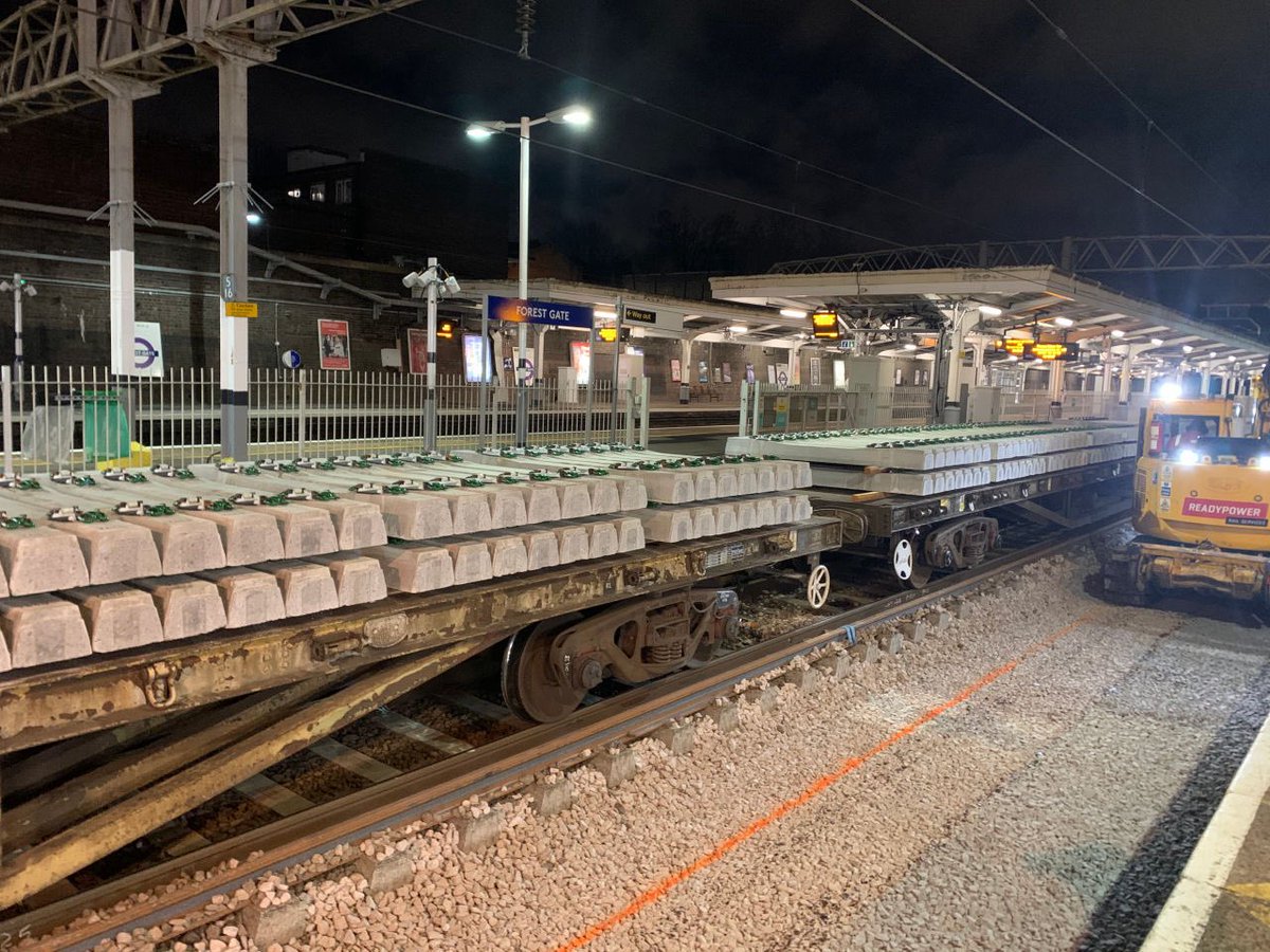 NetworkRailAng's tweet image. Travelling tomorrow (Sun) on the London - Norwich / Southend Vic / Southminster line? 

We’re doing vital track work at Forest Gate to boost reliability

Buses replace trains - and the Elizabeth line is affected too

Please check @GreaterAngliaPR @TfL 

networkrailmediacentre.co.uk/news/signallin…
