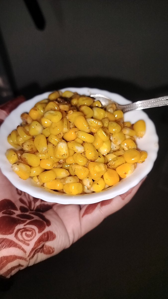 __cherryyyy____'s tweet image. Sweetcorn kha lo guys 😳🙂
