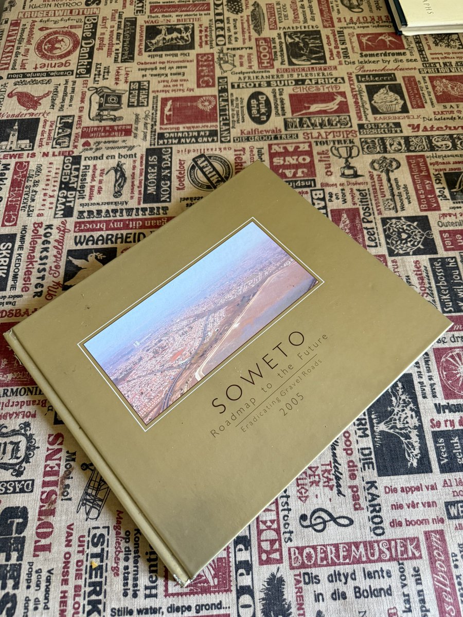 JosiahThobejane's tweet photo. Found this beautiful read on how 314KM of Soweto gravel roads were tarred for under R500 million in less than 3 years back in 2003.

There was a point when government cared about bringing dignity to people 🥺 https://t.co/8DZGqZw43k
