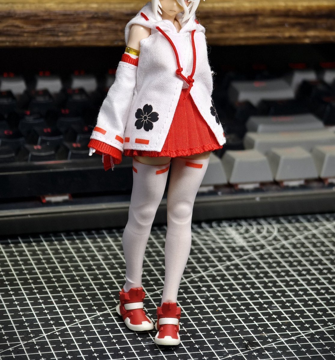 polaris_mv700's tweet image. ここの買っちゃダメだよってショップ流し見たらコレ良いな…元は誰の作品なんだろう？