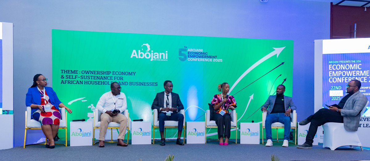 SwalaNyetiKe's tweet photo. Absa’s Elijah Toili broke down mortgages in plain terms, urging young earners to lock in fixed-rate products early to ride future rent growth without rising repayments. #OwnershipEconomyKE #EconomicEmpowermentKE @TheAbojani https://t.co/iqoEVqcpyw