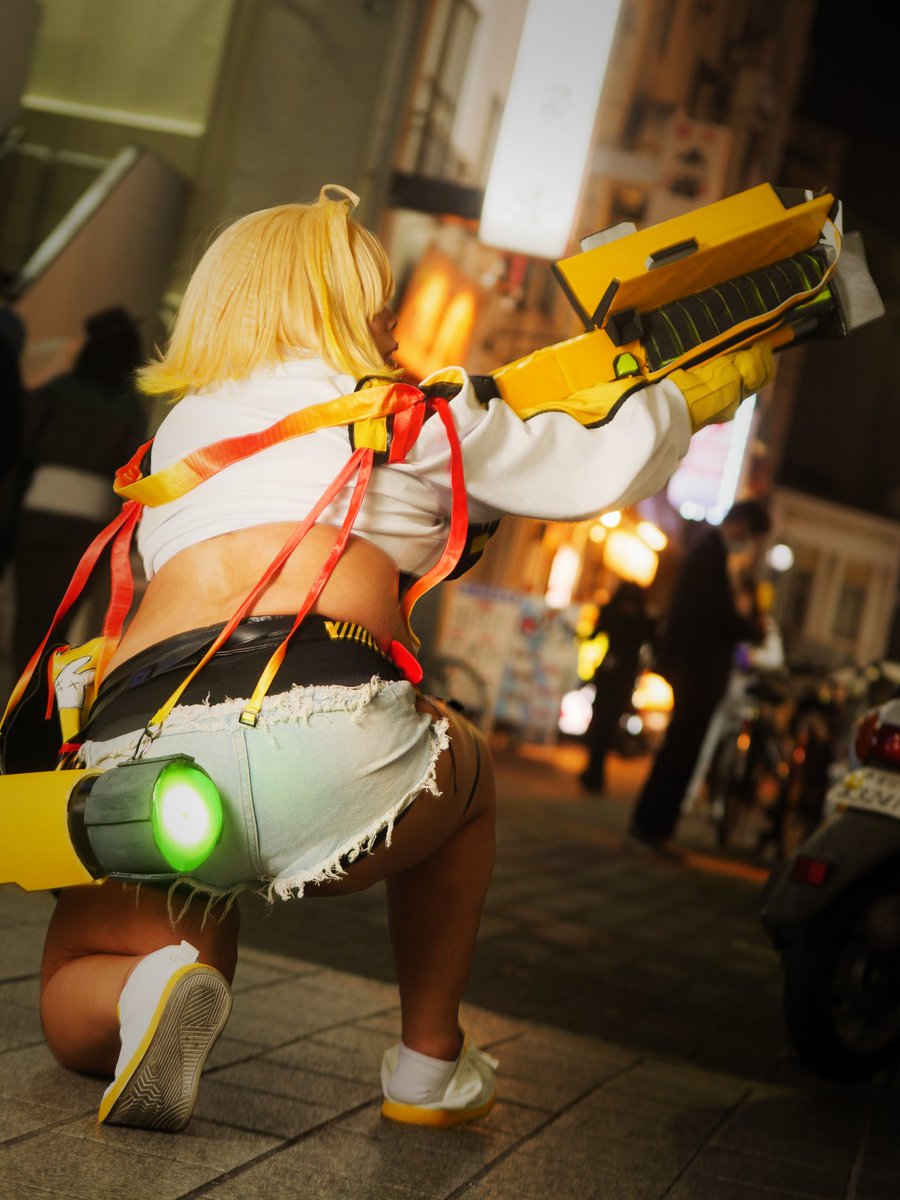 ⚡

                   NIKKE エレグ
        
                       ふひひっ。
                                                               ⚡
cosplay

photographer
ギルさん
<a href="/gilgadia/">ギル</a>

 #NIKKEcosplay
 #Elegg