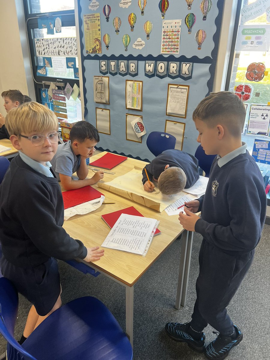 mrsmunro1718's tweet image. Working together to create a memory word bank poster for spelling words.