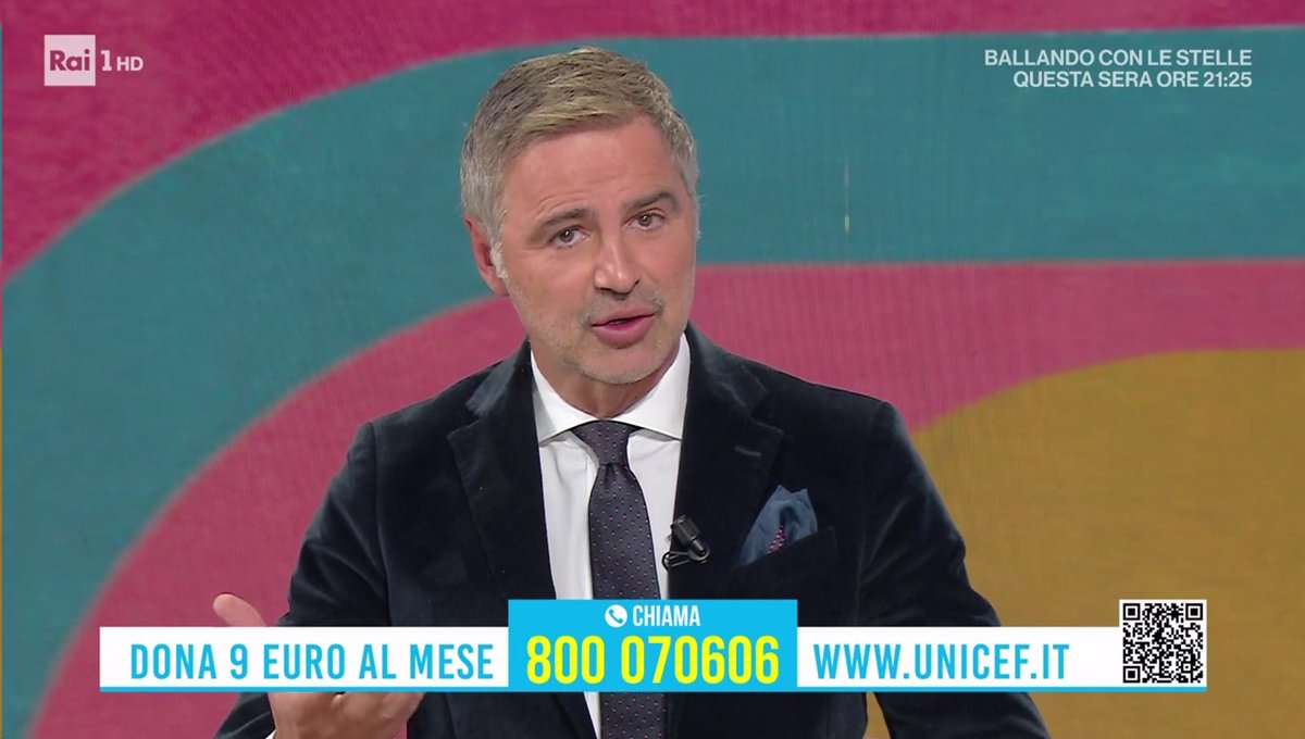 UNICEF_Italia's tweet image. C&apos;è un modo per aiutare i bambini della #Siria che affrontano enormi difficoltà per vivere in un paese dilaniato da anni di guerra: diventare donatore regolare dell&apos;UNICEF.
A #UnoMattinaInFamiglia l&apos;appello di @BeppeConvertini e #AlessandraMastronardi a fianco di @Andrea_Iacomini