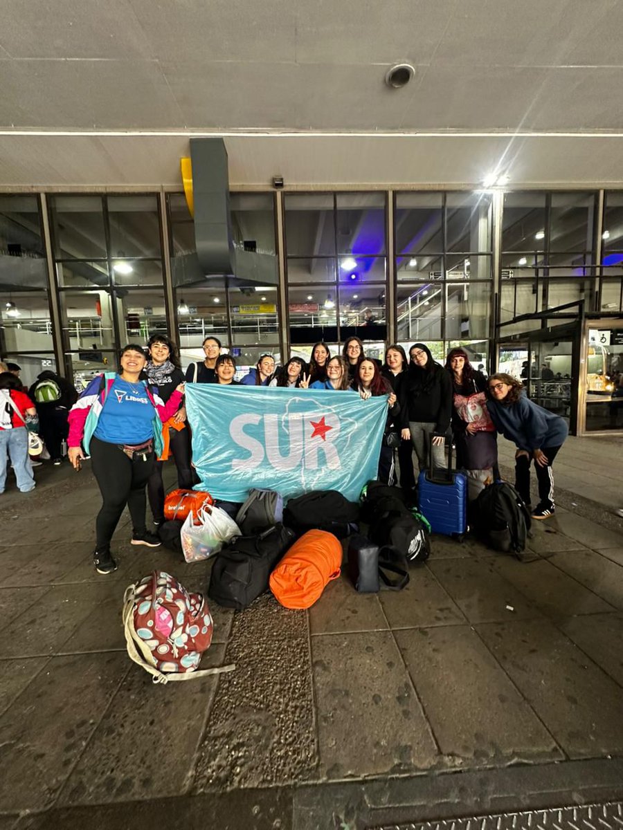 🏳️‍🌈💜Hoy comienza el 38° Encuentro Plurinacional de Mujeres, Lesbianas, Travestis, Trans , Bisexuales, No binaries+ en Corrientes. PRESENTES! 
📢 Más Feminismo, más diversidad, contra el saqueo y la crueldad!
#HayQueEcharAMilei
