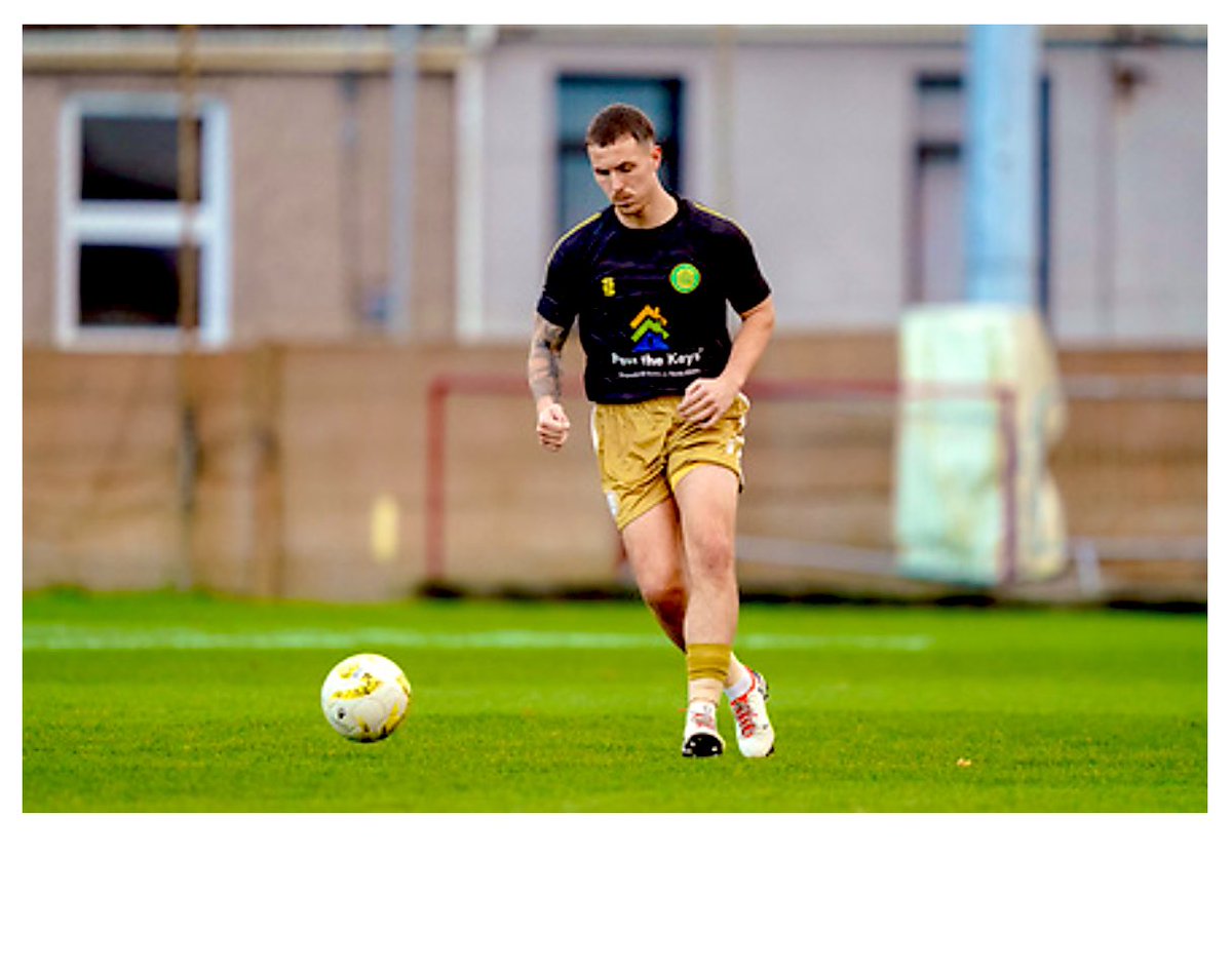 CaernarfonTown's tweet image. HEDDIW ➡️ TODAY
Cwpan Cymru JD 🏴󠁧󠁢󠁷󠁬󠁳󠁿🏆

@PenrhyncochFC (H)
C.G 14:30

📣 HELLO, HELLO, WE ARE THE COFI BOYS! 📣
