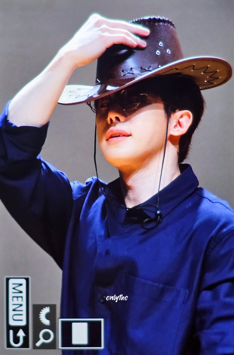 only1HO's tweet image. 251122 
#원호 #WONHO  @official__wonho