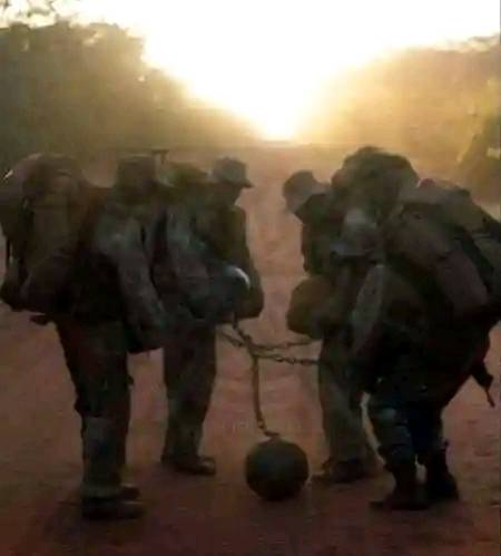 thyphoidjack's tweet photo. JUST A REMINDER
RECRUITMENT PHYSICAL POTENTIAL TEST
40 push-ups without a break
67 sit-ups within 2 minutes
Fireman’s lift for 175m within 65 seconds
2,4 km run within 12 minutes
40 shuttle runs (6m) within 95 seconds
Water Fear Test
SPECIAL FORCES CYCLE TEST
An applicant must pass a Special Forces entry test upon reporting for SFIND 1 Selection before the rest of the medical and psychological assessments will be done:
40 push-ups without a break
67 sit-ups within 2 minutes
Fireman’s lift for 175m within 65 seconds
5 km run within 24 minutes
40 shuttle runs (6m) within 95 seconds
4 pull-ups
15km walk with 15kg in 3 hours
Water Fear Test, whereby a person is put in the swimming pool and if the member is afraid of water such a member cannot be accepted
The remaining candidates then need to complete the Operator's PT Test and a 50km route march with 45kg kit in 8 hours. The Operator's PT test consists of the following:
1. 5km run in 20 minutes
2. 76 Sit-ups in 2 minutes.
3. 50 Push-ups in 2 minutes.
4. Fireman's Lift 200m in 90 sec.
5. 10 pull-ups.
6. Shuttle Runs, 25m, in 2 min.
7. 25km with 25kg kit, in 3 hours 30min.
The Special Forces Basic Training Cycle consists of the following courses:
Special Forces Individual Phase 1
Special Forces Selection
Medical Level 1 - 4
Special Forces Individual Phase 2
Special Forces Basic Demolitions
Basic Static Line Parachuting
Special Forces Air Operations
Small Boat Coxswain
Bush craft, tracking and survival
Minor Tactics Rural
Minor Tactics Urban
Clandestine Operations
If you do pass Selection, you will do the Operator PT Test virtually every week during you whole Basic Cycle of nearly 20 months .
After successfully completing the Special Forces Basic Training Cycle, Operators can continue with any of the following specialist fields:
Demolitions
Sniping
Bush Craft, Tracking and Survival
Urban Reconnaissance
Rural Reconnaissance
Photography
Climbing Techniques
Urban Operations
OEC practitioner
Parachuting
Heavy weapons
