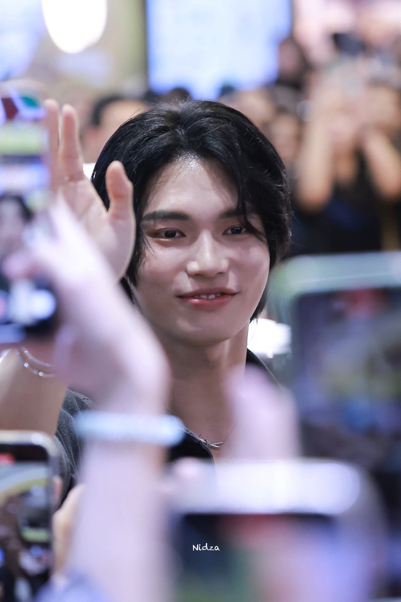 mhuay2606's tweet image. พร้อมเจอCEOสุดหล่อ
#SOURILocalExclusiveMenu
#SOURI #SOURIBKK
#winmetawin @winmetawin