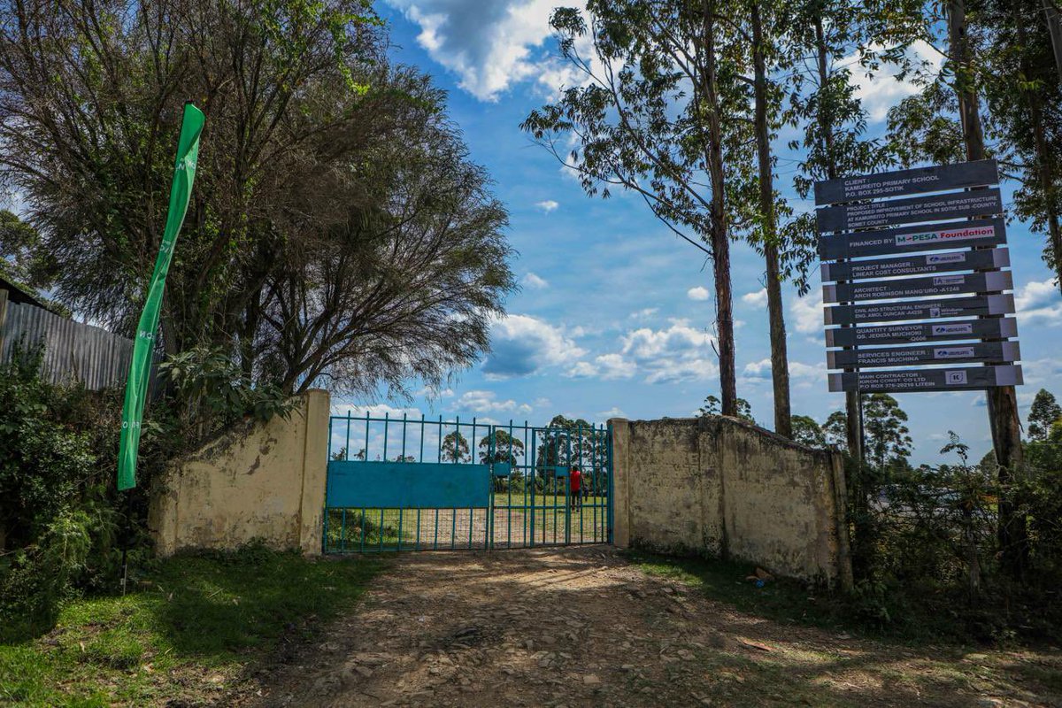 MPESA_FDN's tweet image. Every child at Kamureito  Primary School in Bomet County, dreams of learning, exploring, and discovering the world beyond their village. 

The simple structures around them could only hold so much of that potential.

#TransformingLives