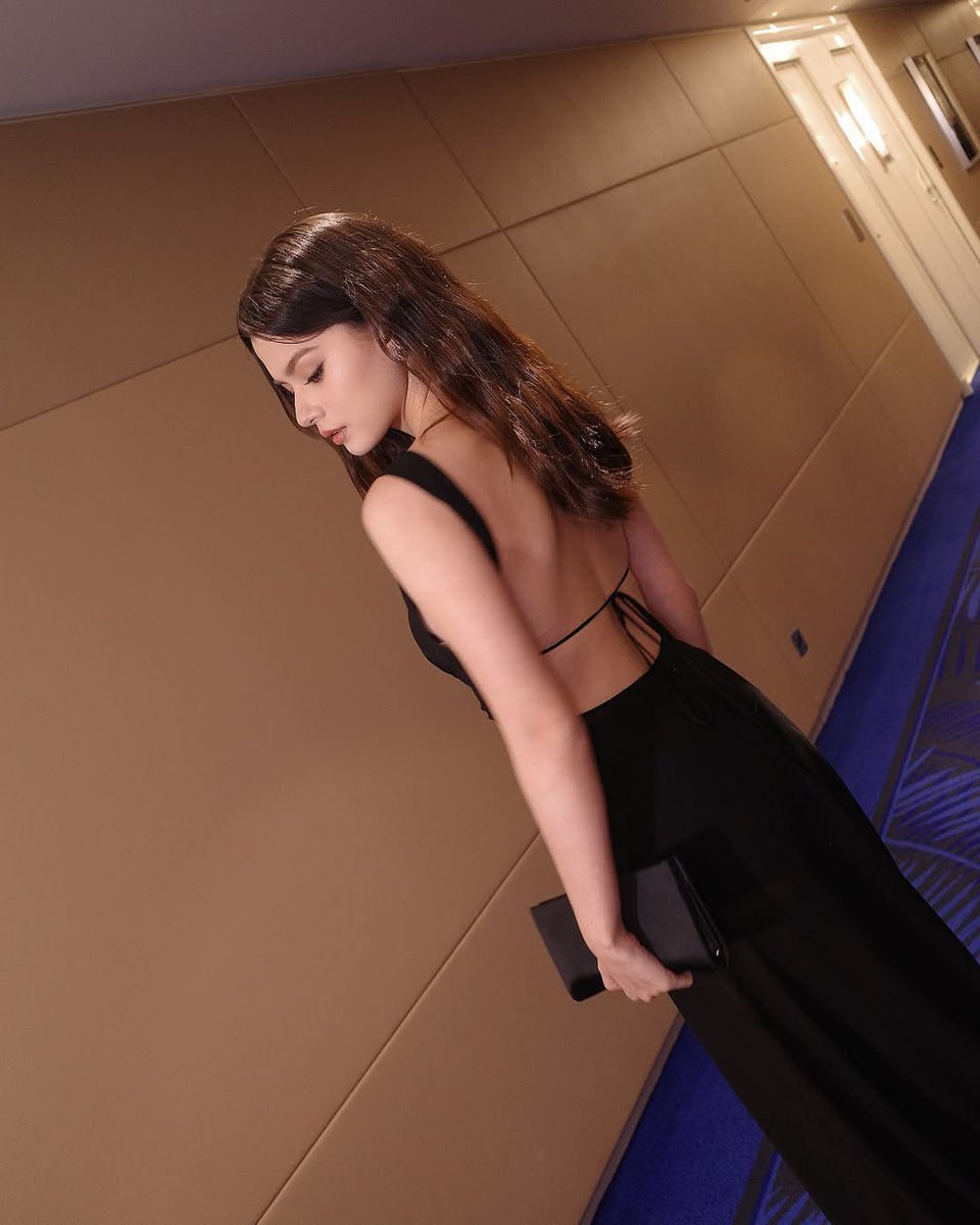 Bai_ffany's tweet image. กรี้ดดดด มามี้จะบร้าาาา 😳🫠❤️‍🔥✨

REBECCA GLOWS PLUMP AMBITION
#LOrealPlumpAmbitionxBecky 
#beckysangels #BeckyArmstrong‌