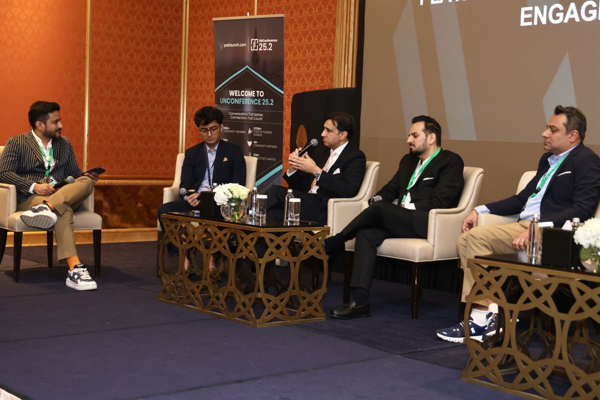 paklaunchdotcom's tweet image. A big thank you to our panel for exploring the innovations transforming the digital ecosystem and the future of how we connect. 

@umairmasoom @Jerjees  

#UNConference25 #TechEvent #StartupEcosystem \