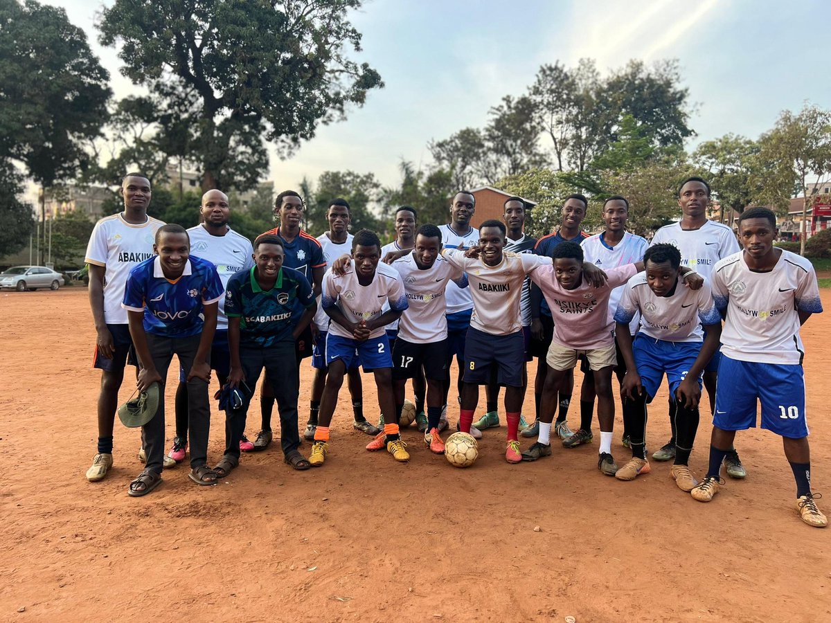 Abakiiki's tweet image. Team y&apos;ensi abakiiki 
Big brand 
#Nokiika