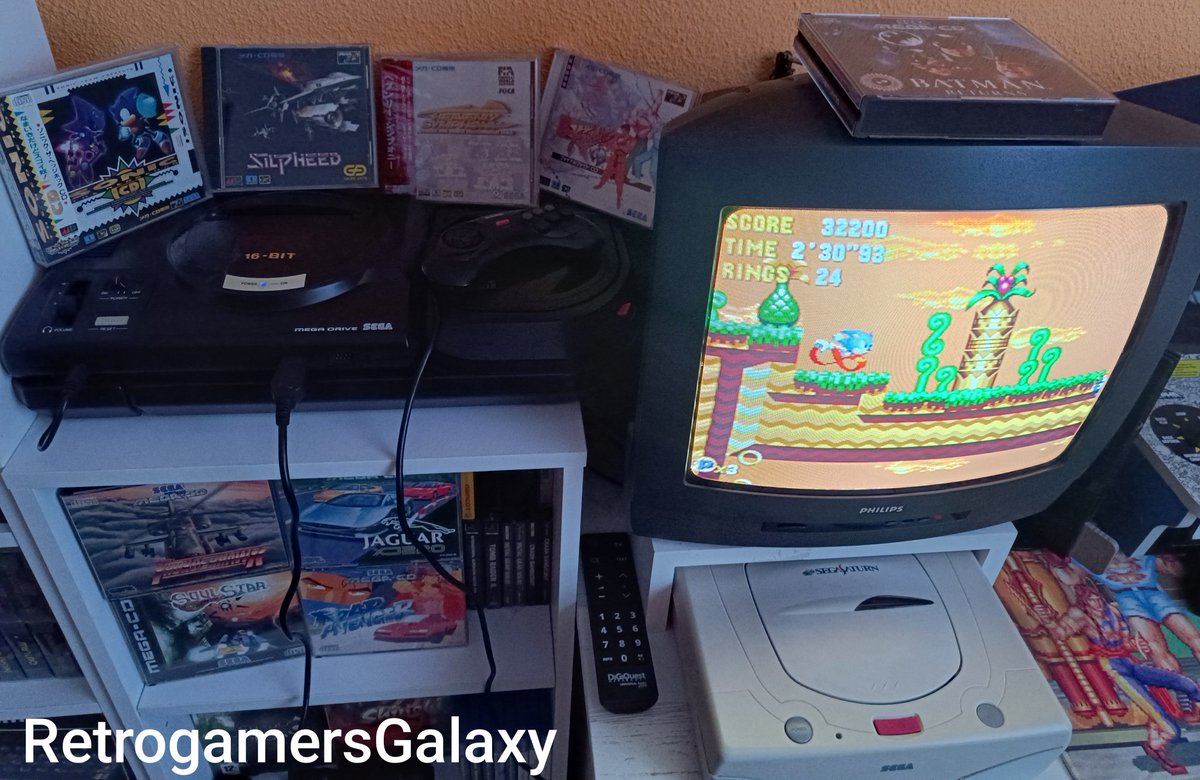 Cada vez que vuelvo a leer que el #MegaCD es un accesorio totalmente prescindible para #Megadrive y que no tuvo catálogo destacable, me viene la misma palabra a la cabeza: ignorancia.
Justificarlo décadas después con que fracasó en ventas o era "caro" en los 90, es absurdo.