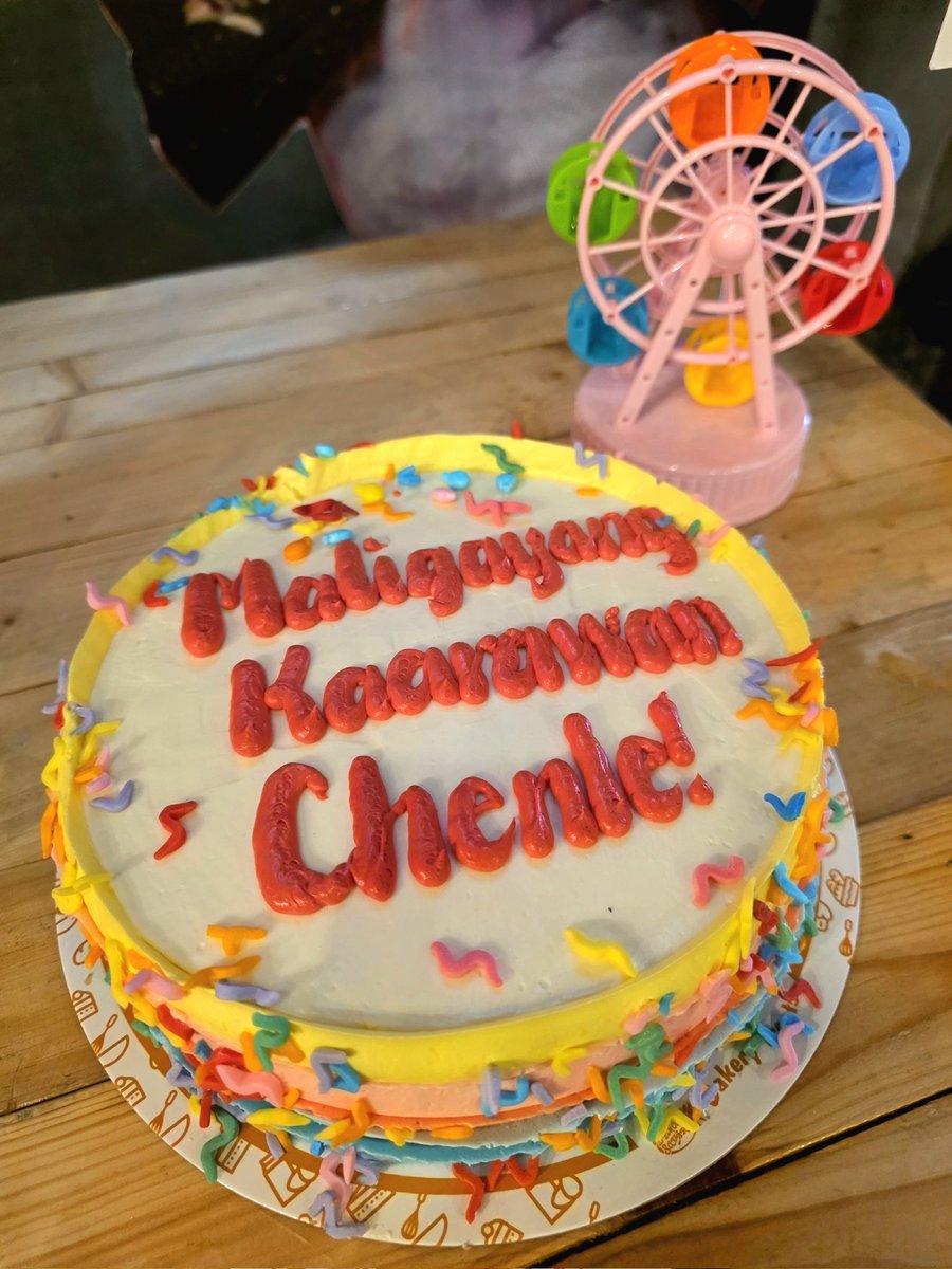 Happy Birthday to my Lele 🌟
I love you soooo much! 💖

Curious Cat Chenle Day
#천러선배_24번째생일_축하해로 
#LucidStarCHENLEDay
#FiestaWithChenle