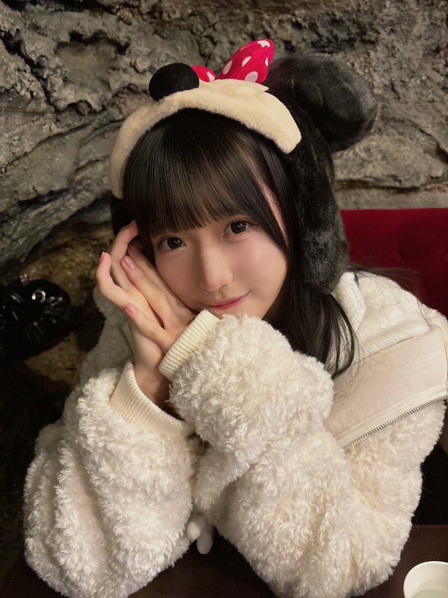 あいうページ FES☆TIVE加入して1年になりました🌷´- ⬅️デビュー当時 現在➡️