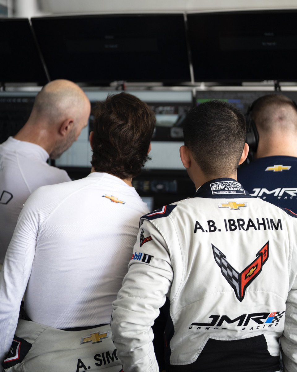 Alexander Sims tweet media