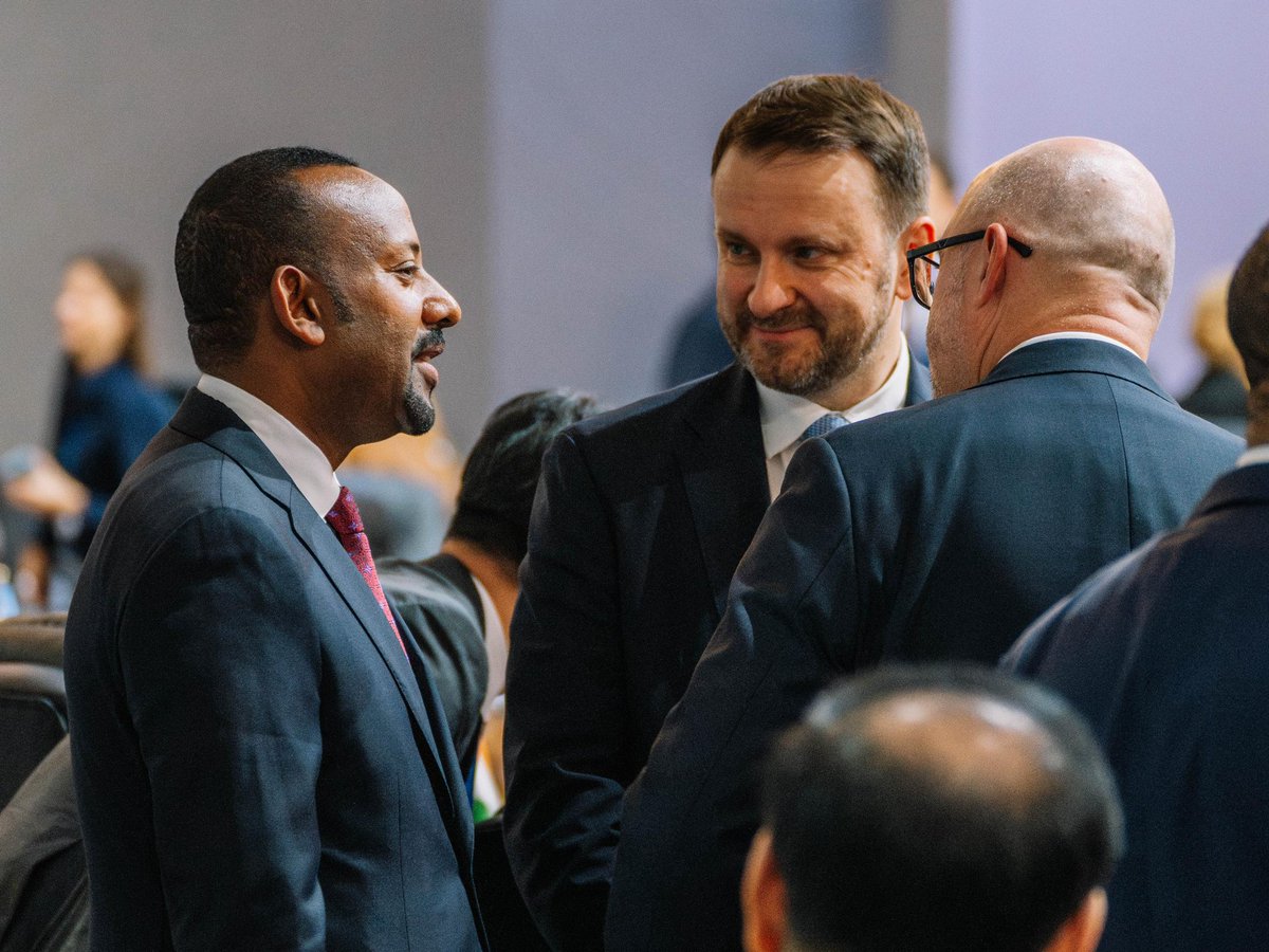 PMEthiopia's tweet image. Prime Minister Abiy Ahmed joins G20 leaders at the Summit in Johannesburg this morning.

#PMOEthiopia