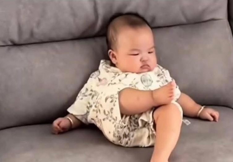 karothk256's tweet image. Kasita my man is rich 😌