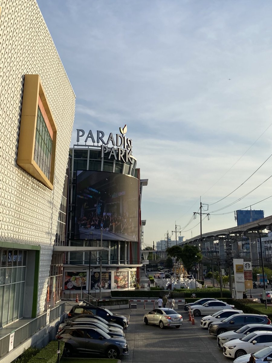 ijastpp_'s tweet image. จัดอันดับสถานที่ติ่งที่ไม่อยากไปที่สุด
อันดับ 1 :