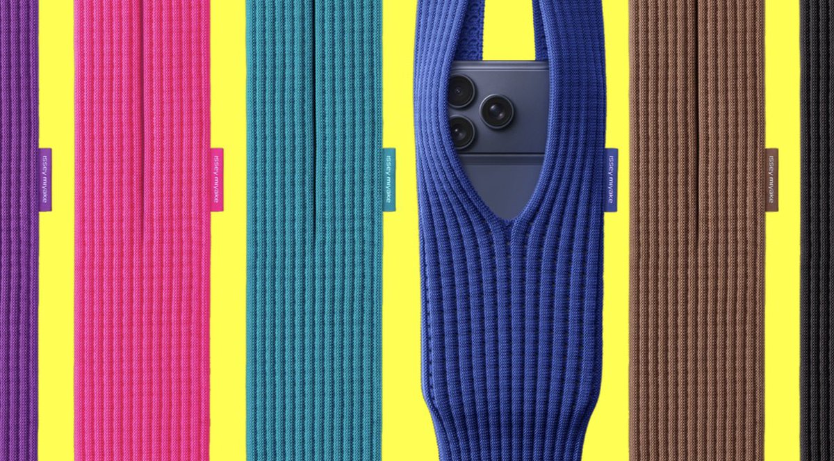 Tech4kiOS's tweet image. Apple launched a limited edition accessory called &quot;iPhone Pocket&quot; with Japanese designer Issey Miyake.

It is a minimalist case inspired by a simple piece of fabric, designed more as a design object than as a simple cover.