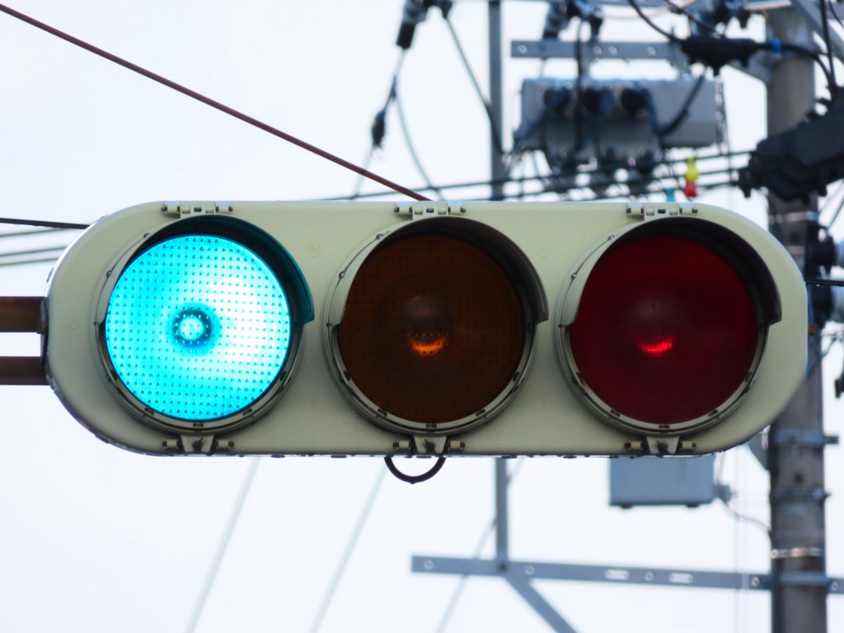 2025/11/22 石川県金沢市「中村町」 赤だけ網目ドットレンズ樹脂 本日