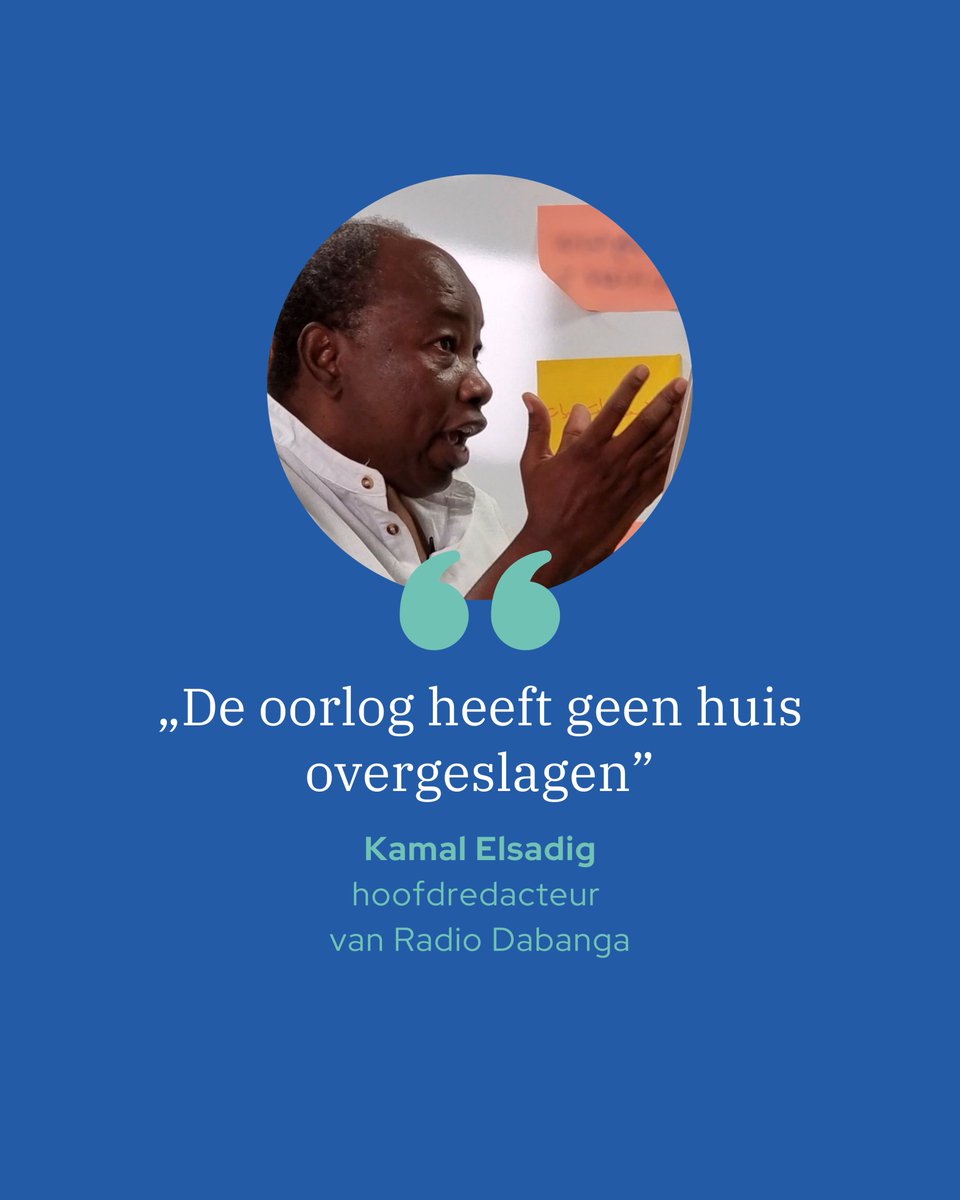 refdag's tweet image. In een Sudanees vluchtelingenkamp vormt een familie een kring om een krakende radio. Is er al voedselhulp onderweg? Ze stemmen af op Radio Dabanga, een Sudanees radiostation gevestigd in Amsterdam.
rd.nl/artikel/1128911