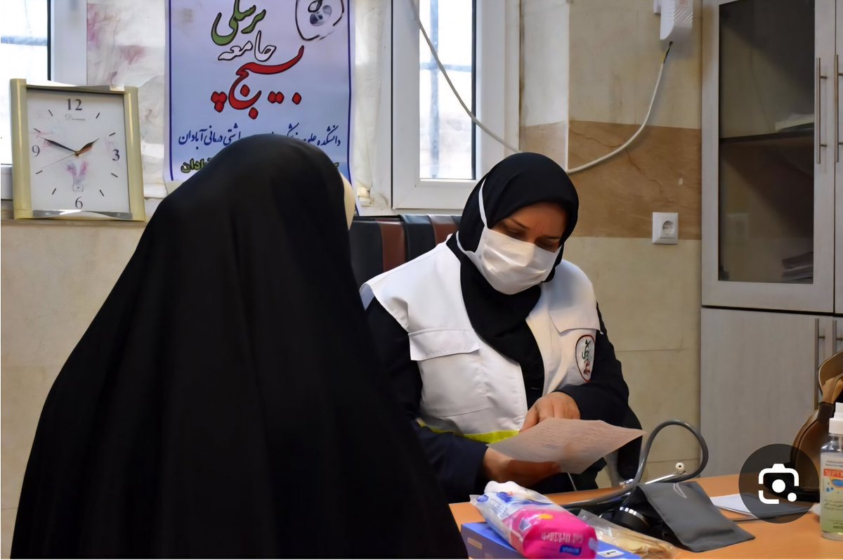 hqyqt_n's tweet image. بسیج، یادگار امام راحل است و نام بسیج، اتفاقی انتخاب نشده، بسیج از سوی امام به گروهی اطلاق شد که نقشی ارزشمند در دوران دفاع مقدس داشتند و اثرگذاری مثبت آنها در دوره‌های گوناگون از جمله دوران همه‌گیری کرونا مشهود بوده است.
#بسیج_محله
#پایکار_مردم