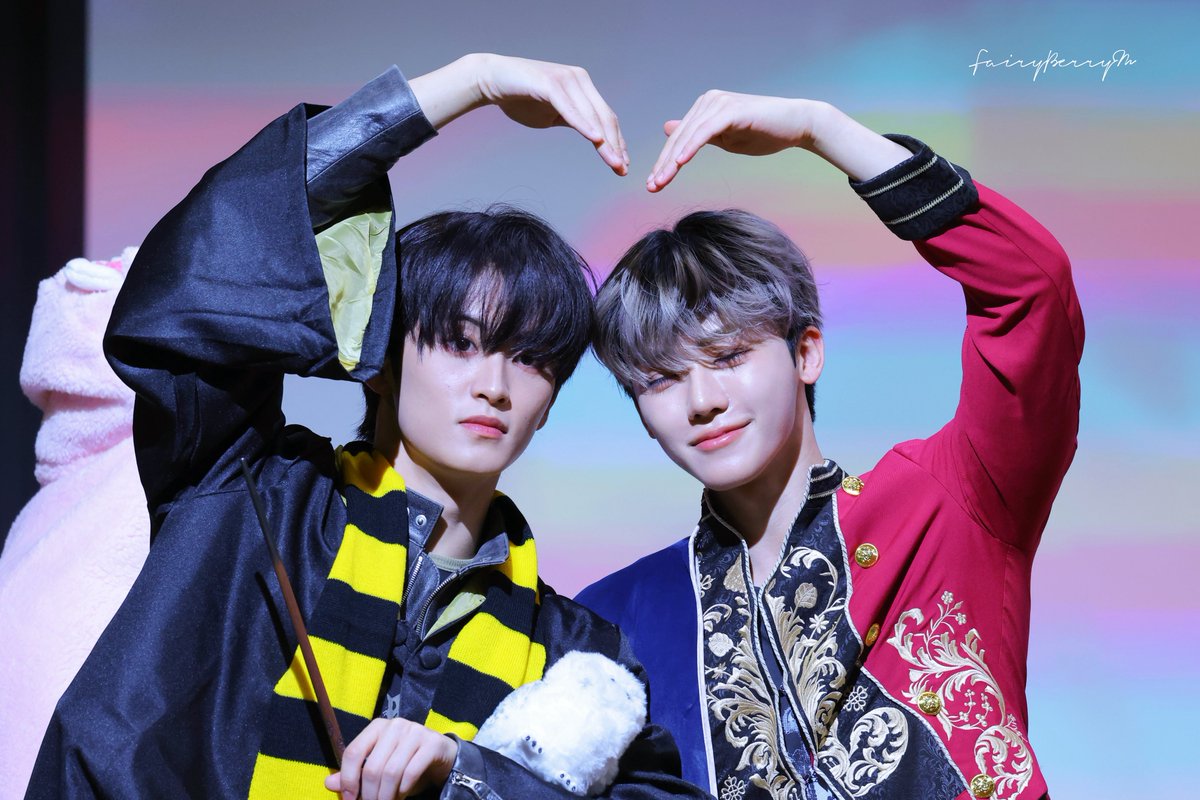 FairyBerryM's tweet photo. 251122 WM

#마크 #MARK #MARKLEE #NCT #NCTDREAM #NCT127 https://t.co/1b76IvefGz