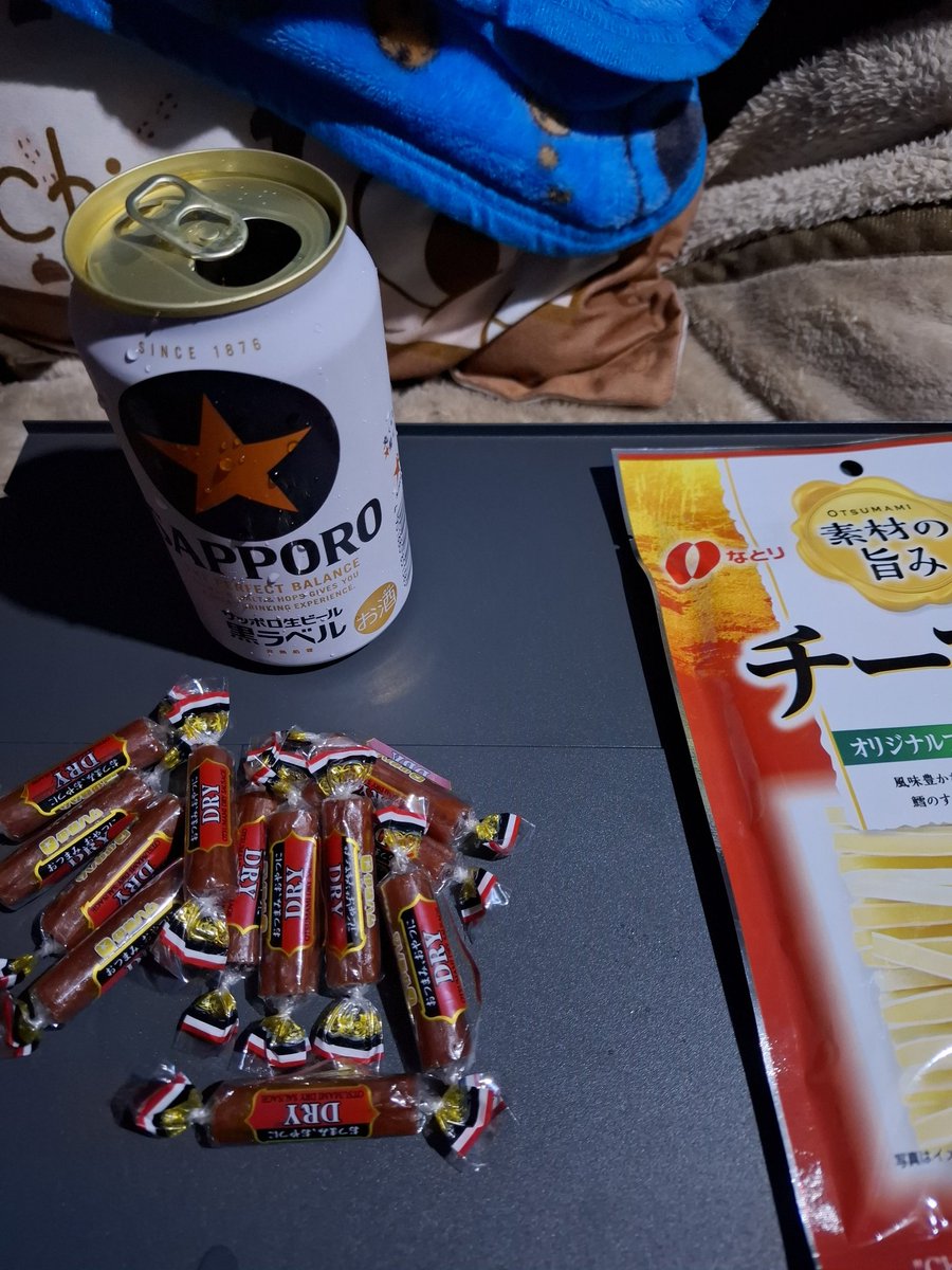 熊怖いから車に籠りました🐻