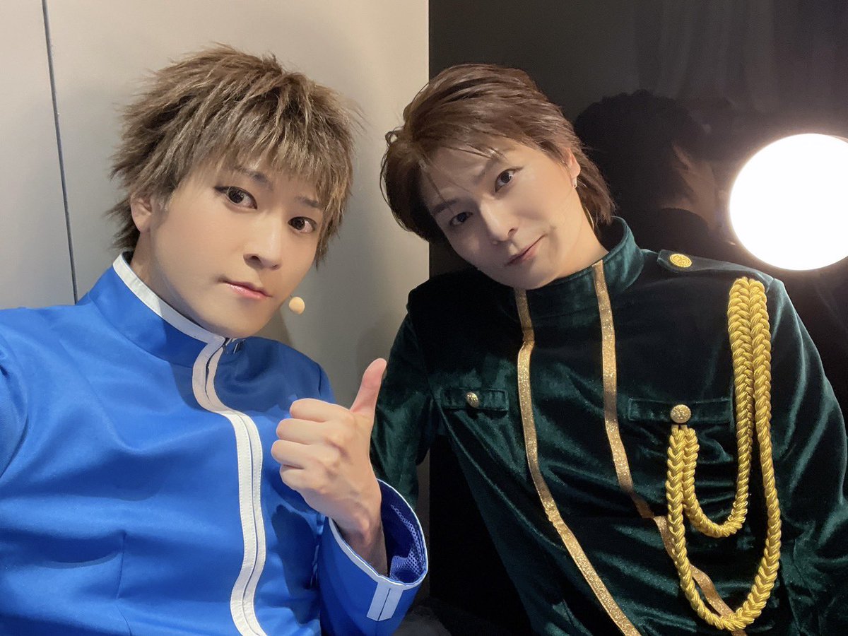 Ren_Official's tweet image. 初日開幕しました🚃
すごい盛り上がったね👍なんか目があった気がするよね🤩明日からも一緒に走りましょう^ ^配信もありがとう🎙️お手紙とかもありがとうね🩷初日の写真は相方と🚃🚄

#鉄ミュ
#青春鉄道