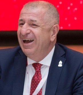 BeyazToros3460's tweet image. 😂😂😂