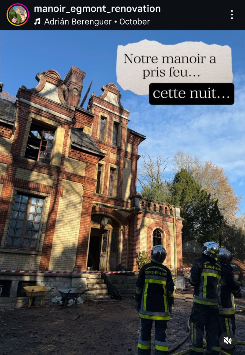 archiptere's tweet image. Update de la réno manoir : après avoir pété un mur porteur sans reprise structurelle, ils ont découvert de la mérule dans les murs, et puis un incendie s'est déclaré et a ravagé toute la toiture. Du coup ils lancent une cagnotte...