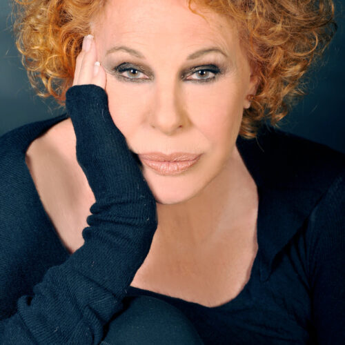 manodedios1926's tweet image. Di quella splendida Italia piena di colori pesiamo e fantasia ormai si stanno perdendo sempre più le traccie. Dopo Pippo Baudo se ne è andata stanotte  #OrnellaVanoni l ultima poesia R.i.p @anperillo @Violetta_2021