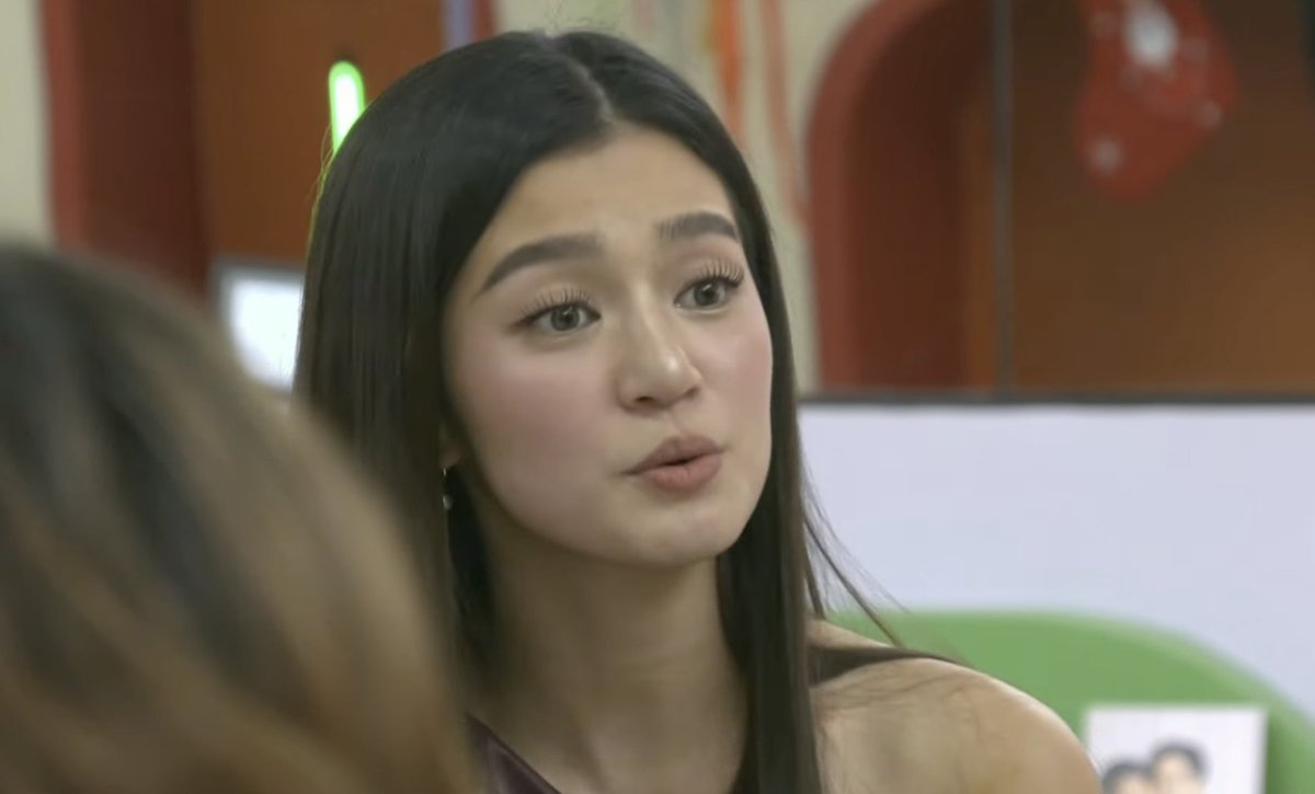 As long as you know who you are, and as long as the people you love love you, that's what really matters. - Belle Mariano ♥️

#PBBCollab20MeetGreetBelle