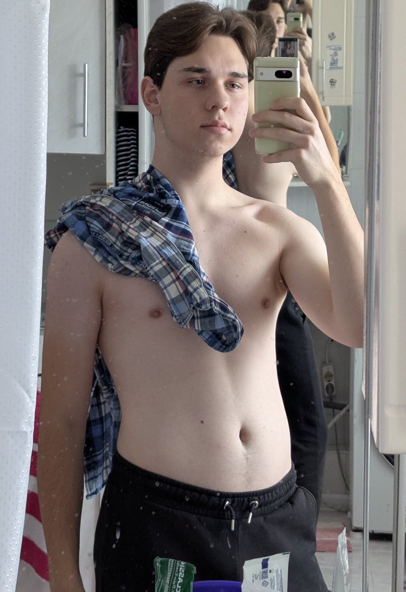 Затвінкований tweet media