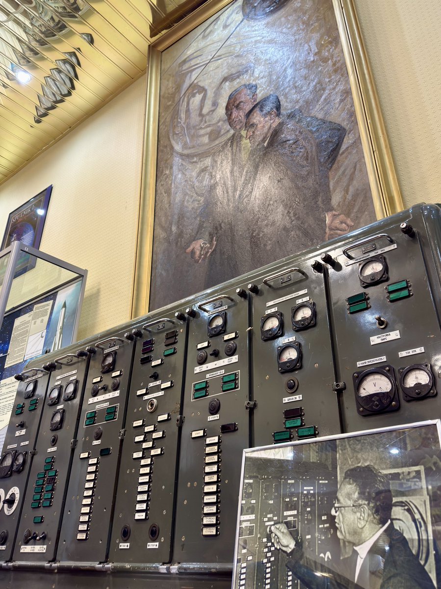 astro_anil's tweet image. Baikanur Kazakhstan is filled with treasures from the early space race.  I’m definitely putting the many museums in my travel guide.  You can see the relay that launched the first human to space, shown here.  You put in a key, turned it, and then pressed the launch button.…